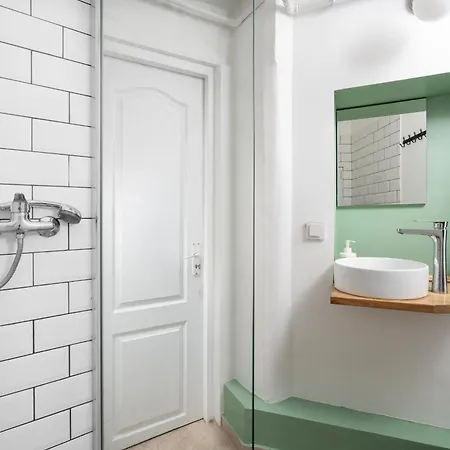 Downtown With Terrace By Urbanesq *