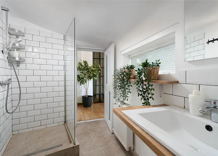 Apartman Downtown With Terrace By Urbanesq Bukarest